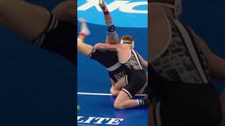Aaron Seidel used this takedown to beat Marcus Blaze 5-0 #NCAAs @CliffKeenAthletic