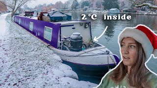 I Woke Up to Two Degrees on the Boat! Surviving Freezing Cold Temperatures.