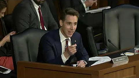 Twitter Whistleblower Tells Senator Hawley Enginee...