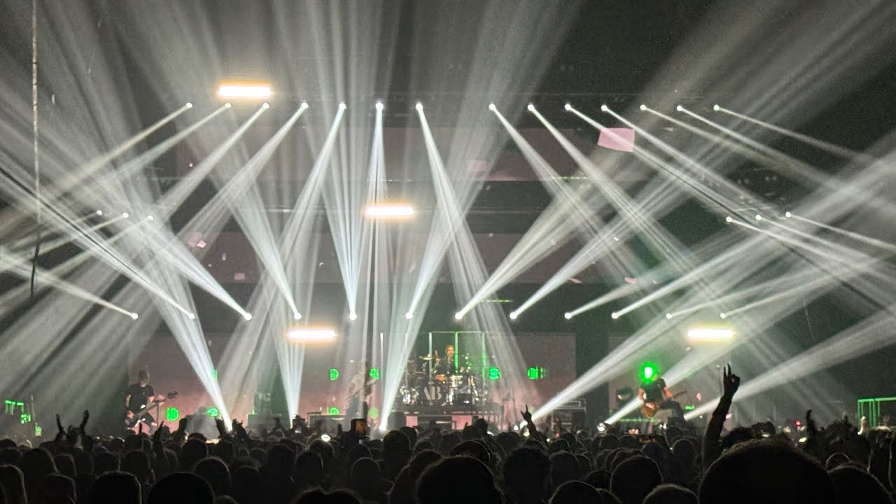 Alter Bride at the O2 London  - Cry Of Achilles 