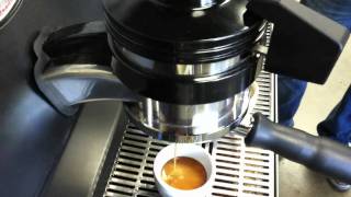La Marzocco Strada EP - YouTube