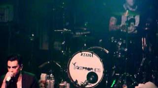 Download lagu Lostprophets - Wake Up ( Make A Move ) at the Shepherds Bush Empire.