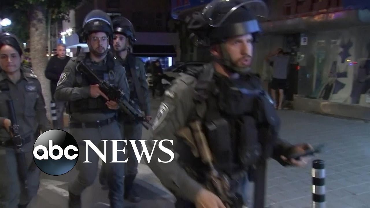 At least 2 killed in Israel after gunman opens fire in busy street l GMA