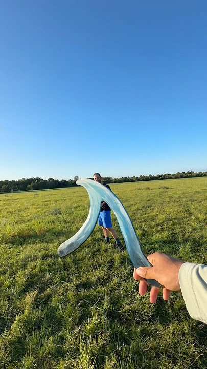 The Wave Boomerang! Featuring Alex from the @deutscherbumerangclub5306