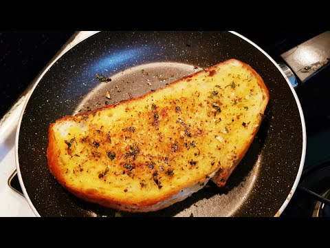 Haftasonu Kahvaltısı için Hep Yaptığım Bir Tarif: Garlic Cheese Bread(Sarımsaklı peynirli ekmek)