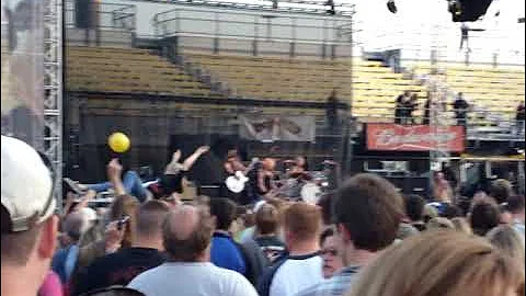 Velvet Revolver