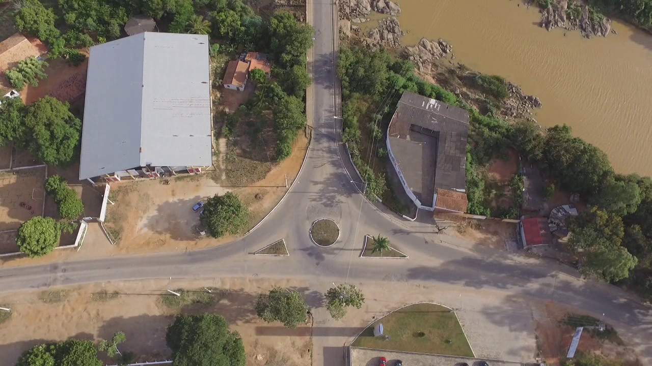 Imagens Aéreas Nanuque MG - YouTube