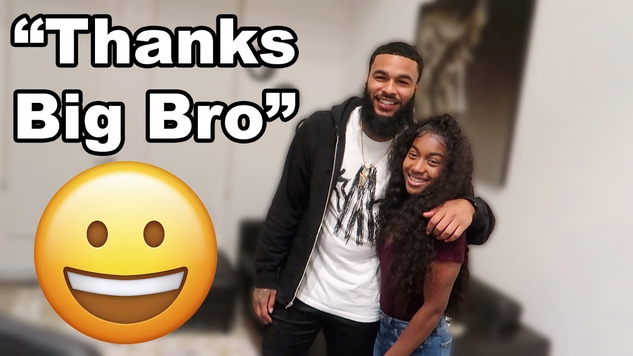 SURPRISING MY LITTLE SISTER WITH HER FAVORITE YOUTUBER!! ft. ClarenceNYC TV