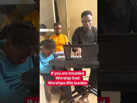 When you worship God fervently burdens are lifted #music #piano #christiansongs #shorts #viral