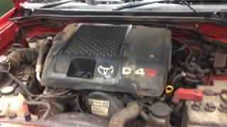2007 Toyota Hilux / Vigo 3.0 D4D 1KD-FTV Turbo diesel engine start up + rev sound