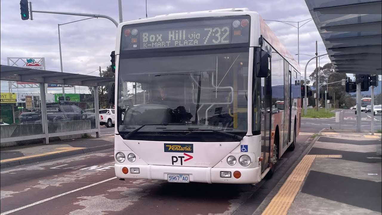 ventura-knoxfield-891-scania-l94ub-custom-coaches-cb60-cmax-on