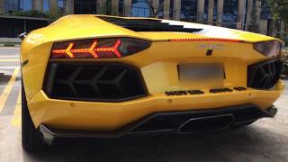 Lamborghini Aventador SV LP750-4 vs Lamborghini Aventador LP700-4