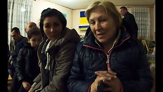 Евакуація у темряві: з с. Хромове Бахмутської громади поліцейські вивезли родину