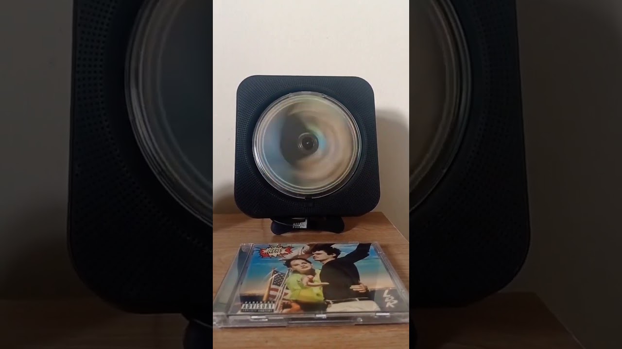 CD Norman Fucking Rockwell - Lana Del Rey, song "Doin' time" 