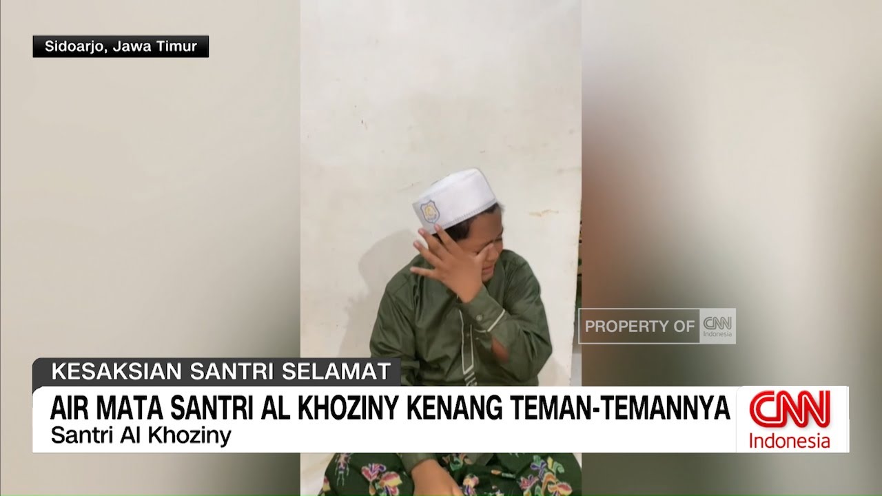 Air Mata Santri Al-Khoziny Kenang Teman-Temannya