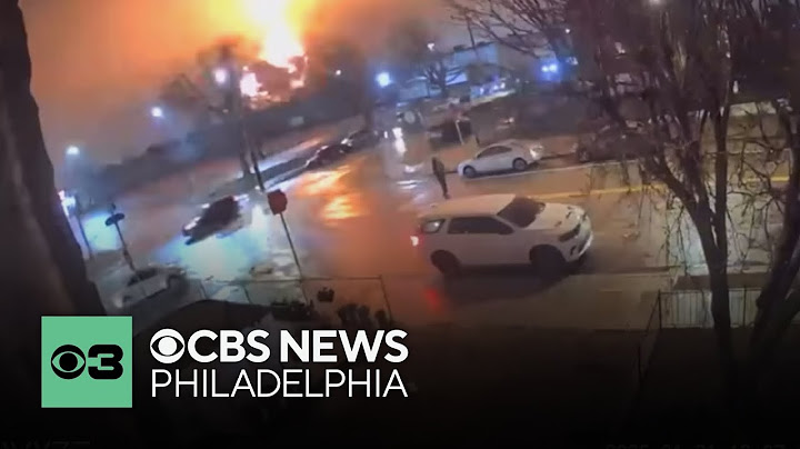 Plane crash in Philadelphia with 6 people on board; massive emergency response