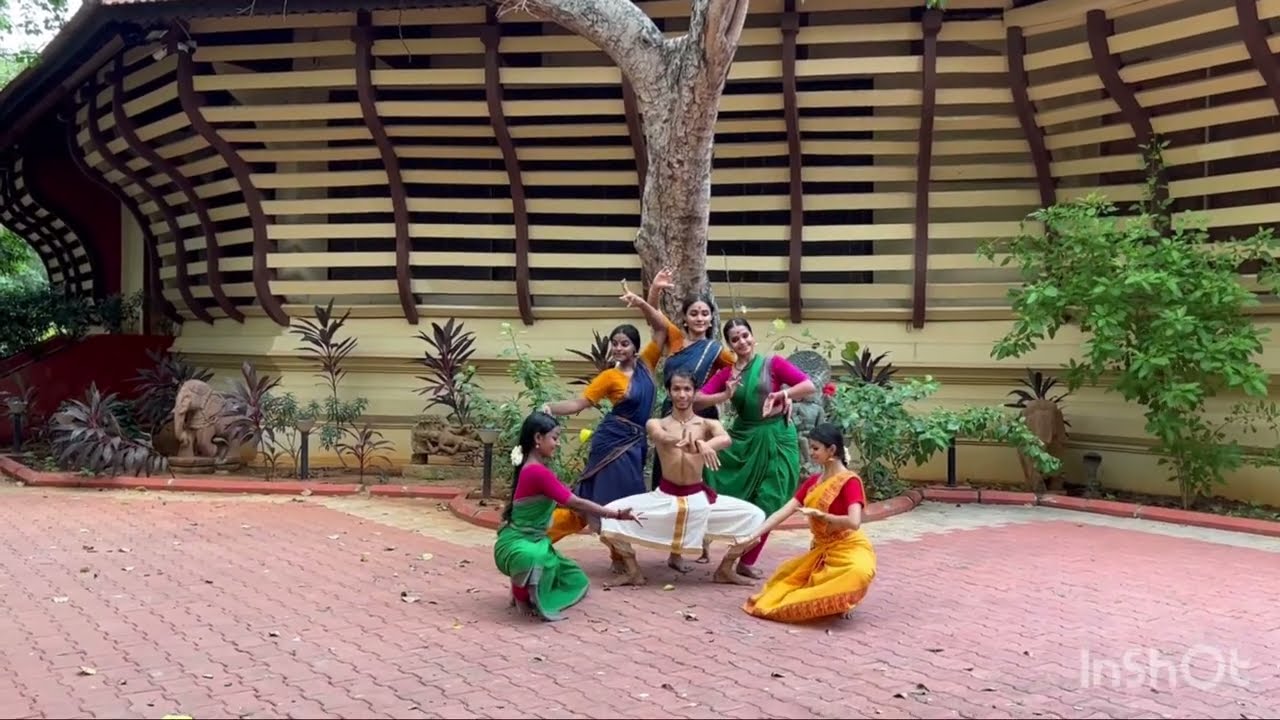 Ta Taiyum keertanam // Kalakshetra Foundation// BHARATNATYAM DANCE