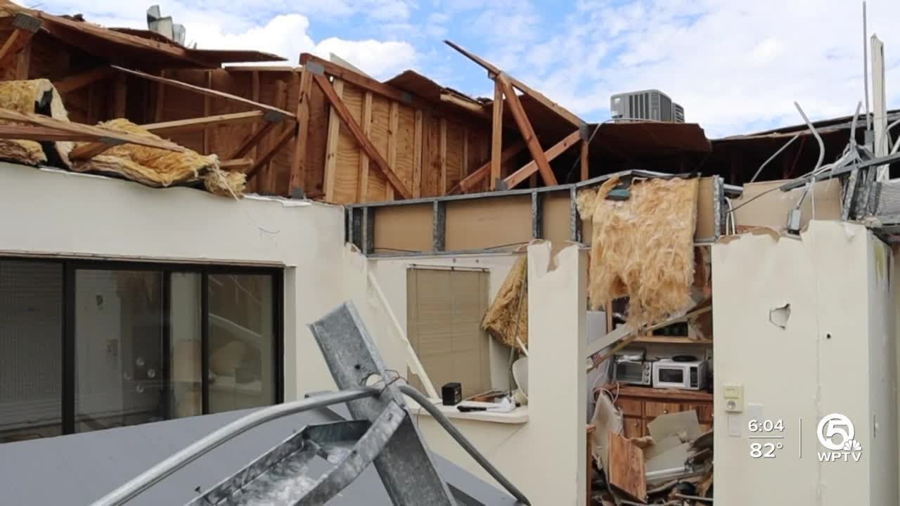 Tornado victims pick up pieces week after Palm Beach County storm - YouTube