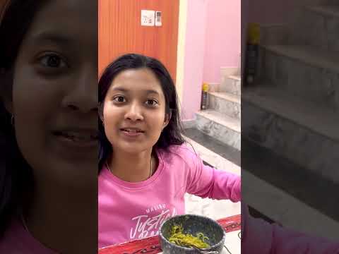 Mini Vlog 102 - Jinni Dhwani Ki Maggi 🍜| Cute Sisters VLOGS #minivlog #ashortaday #shorts