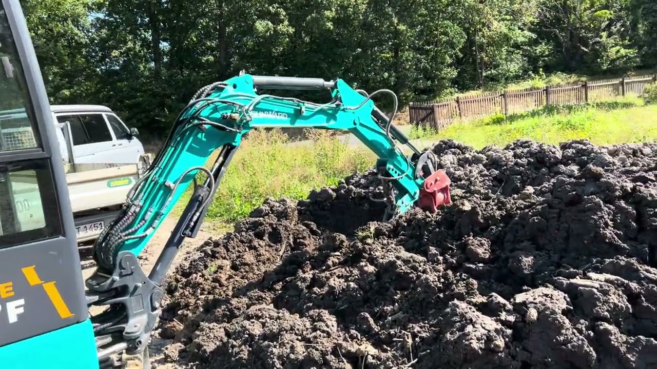 Sunward SWE 17F vs. 300 Kubikmeter Teichschlamm