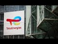 Французские фермеры свалили навоз у НПЗ TotalEnergies, протестуя против цен на топливо