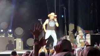 Jason Aldean - Gonna Know We Were Here - 8/18/16 Wheatland, CA by SaraFan1971 1,535 views 7 years ago 1 minute, 4 seconds