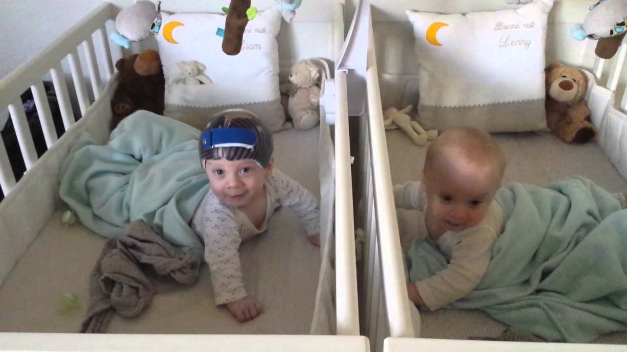 Bebes Jumeaux Qui Discutent Lenny Et Liam 6mois Youtube