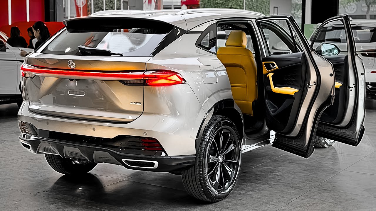 All New 2025 MG HS - 1.5L Luxury SUV | Silver Color
