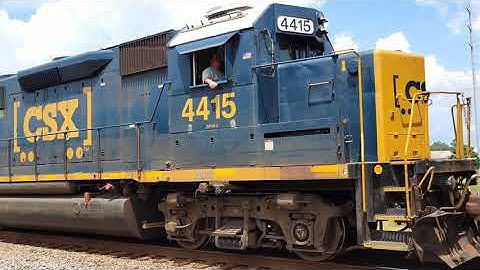 CSX 4415 Works The HOG in Cordele GA on A730. 08-14-21