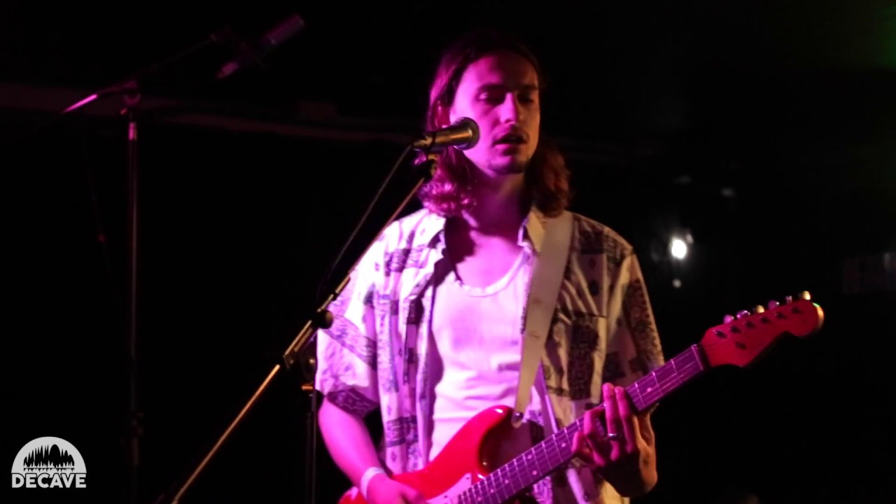 Decave #5: Cavey - Living Room Parade