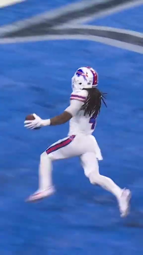no pain, no gain ?? #jamescook #buffalo #bills #nfl