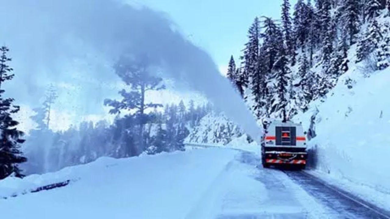 First major snowstorm of the season hitting the northern Rockies in ...