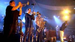 Tower of Power - Knock Yourself Out - Leverkusen Live chords sheet
