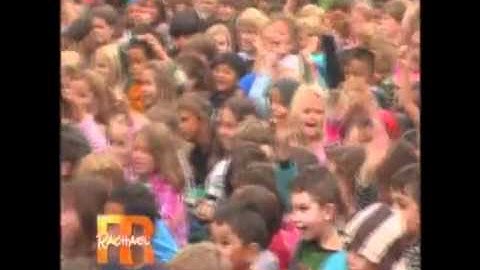 Nick Jonas & The Jonas Brothers Give Back - Rachael Ray