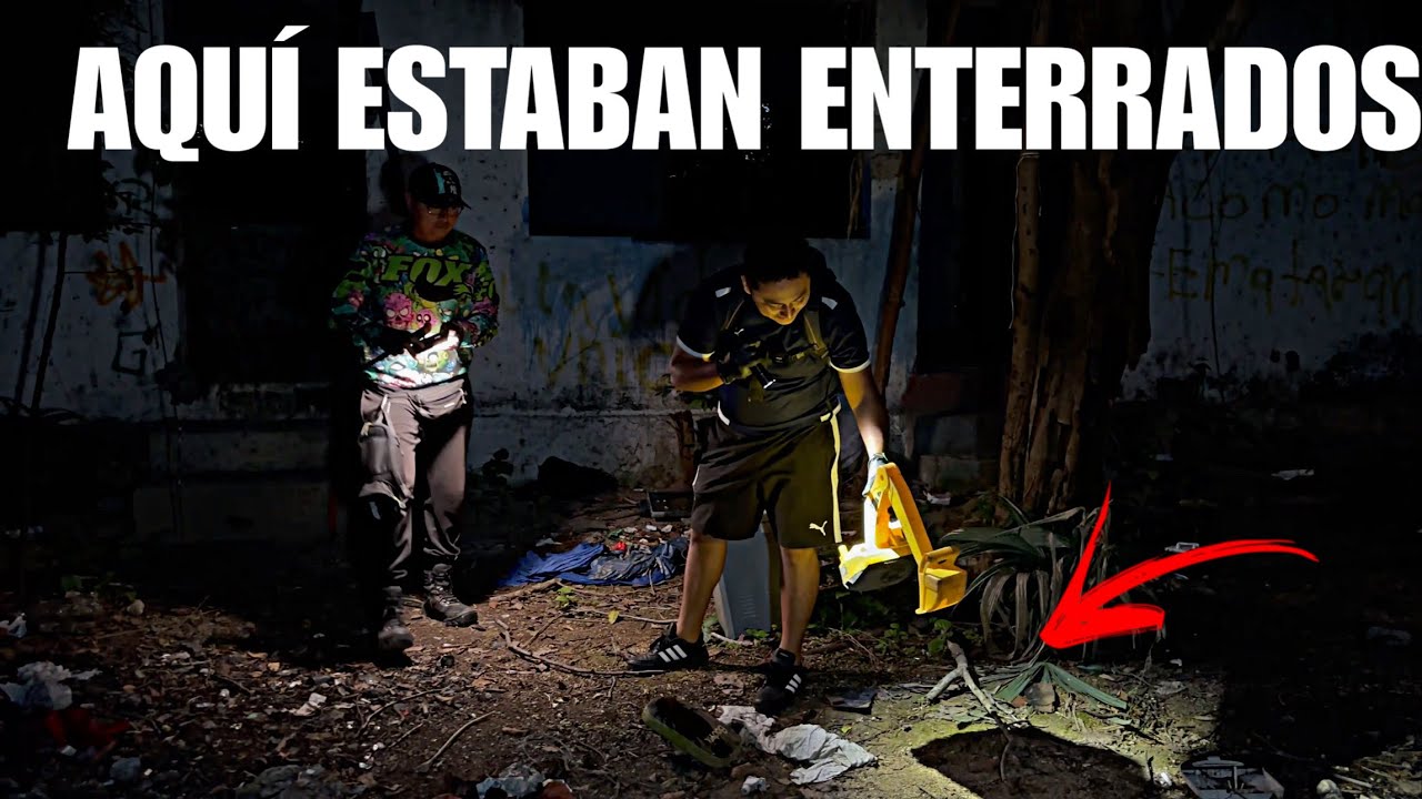 EXPLORANDO ZONA DE CARTELES AQUÍ LOS ENTERRABAN