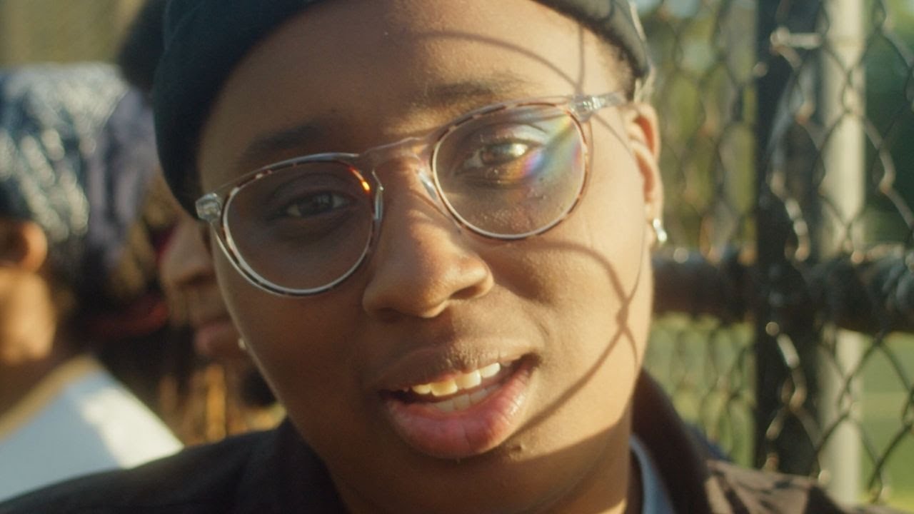 Watch Benét - Shoot Your Shot (Official Music Video) on YouTube Watch Benét - Shoot Your Shot (Official Music Video) on YouTube