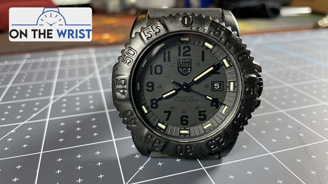 Luminox Blackout EVO Navy SEAL Watch: Beautiful blackout design and  superior low light visibility