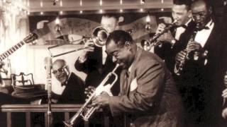 LBJ - Swing Dancing in Disneyland, Yehoodi at ILHC, and Dancing Birds!