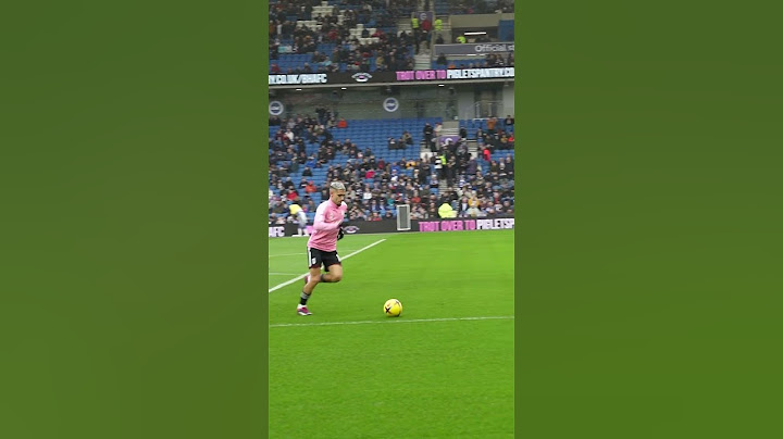Andreas Pereira Scores SAUCY Chip! 🍟 #shorts