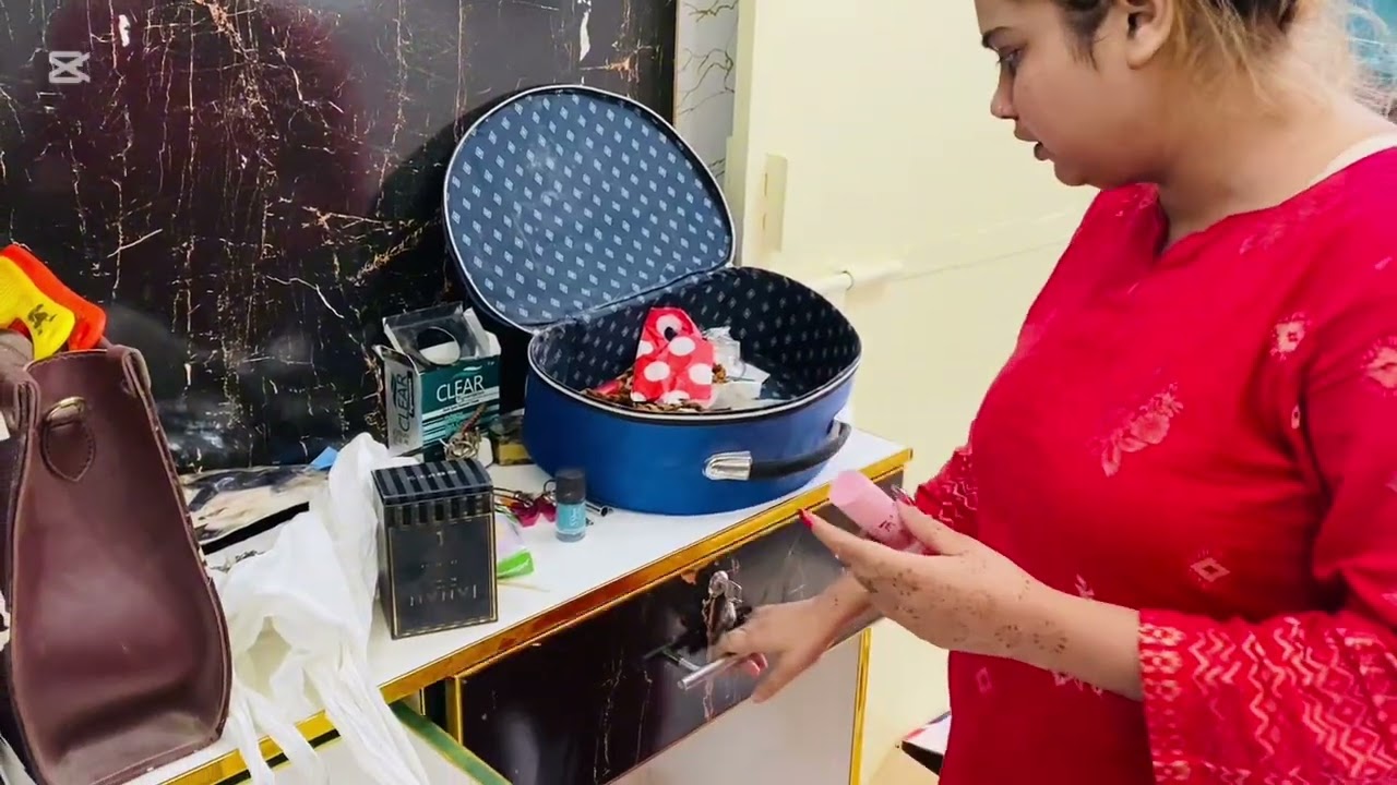 Finally ma room tour krwa he diya 🥳🥰😘