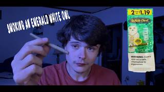 Rolling Snowcaps in an Emerald White Owl blunt!