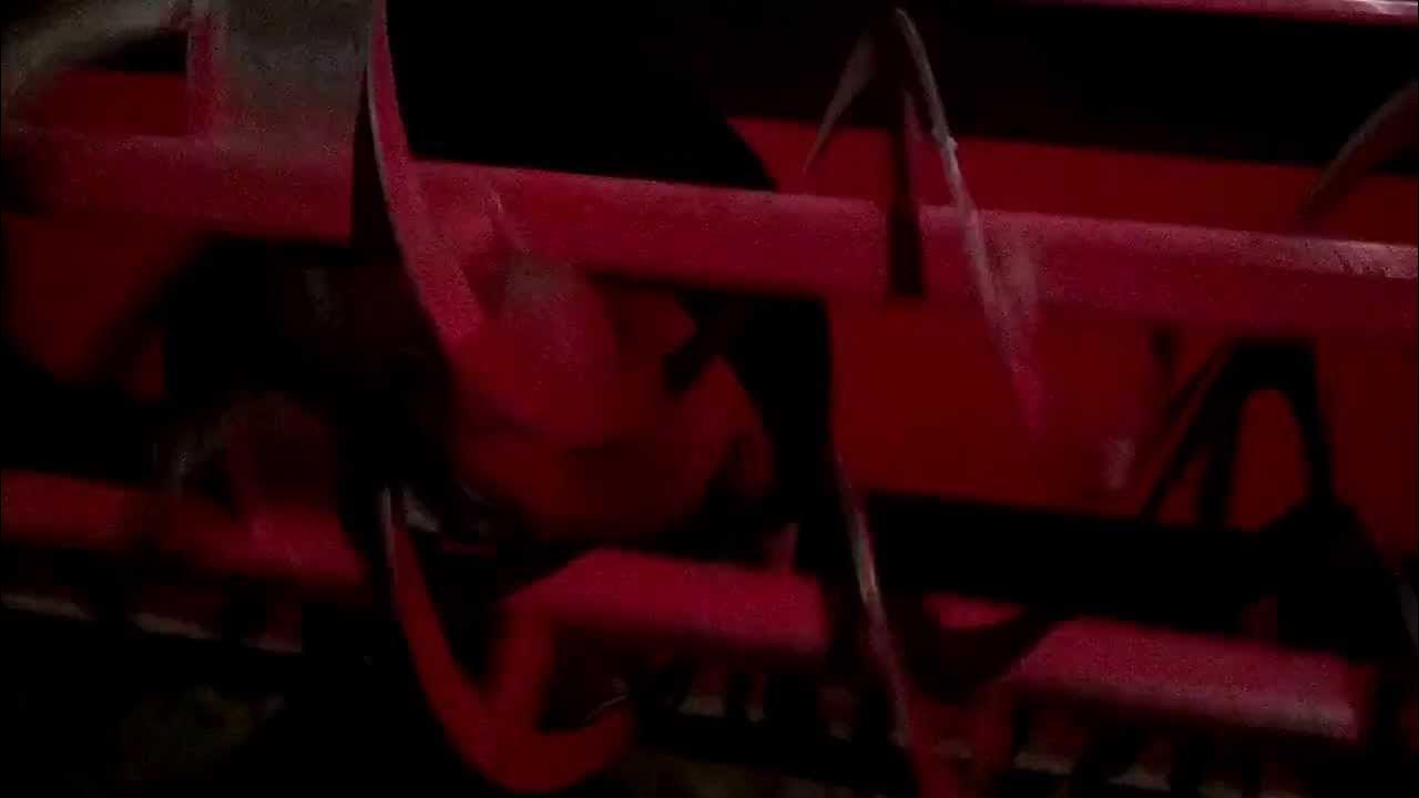 051786 International 80 Snowblower - YouTube