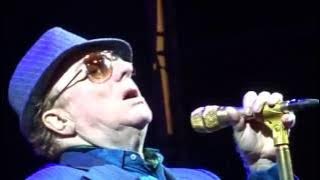 Van Morrison - Baby, Please Don't Go & Here Comes The Night (Dresden 2016)