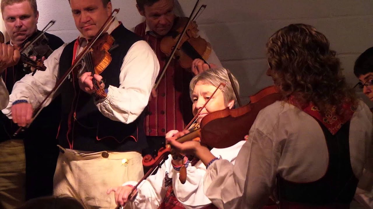 GÄRDEBYLÅTEN av HJORT ANDERS OLSSON