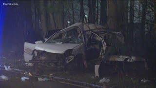 Baby, 3 minors, 1 adult dead after a head-on collision with MARTA bus