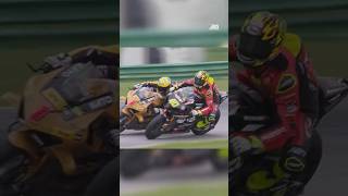 SDK and Josh Herrin rub elbows in Superbike race at VIR #Motorcycle