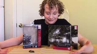 Studio Series 11 AOE Lockdown Deluxe Class Review