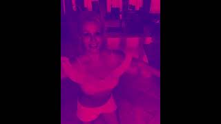 02.09.2021, Britney Spears Instagram Reels, Britney dancing in home Wealth