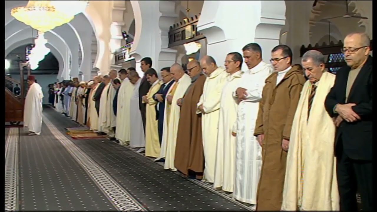 Algiers, Algeria: Eid ul-Fitr prayers (English subtitles)