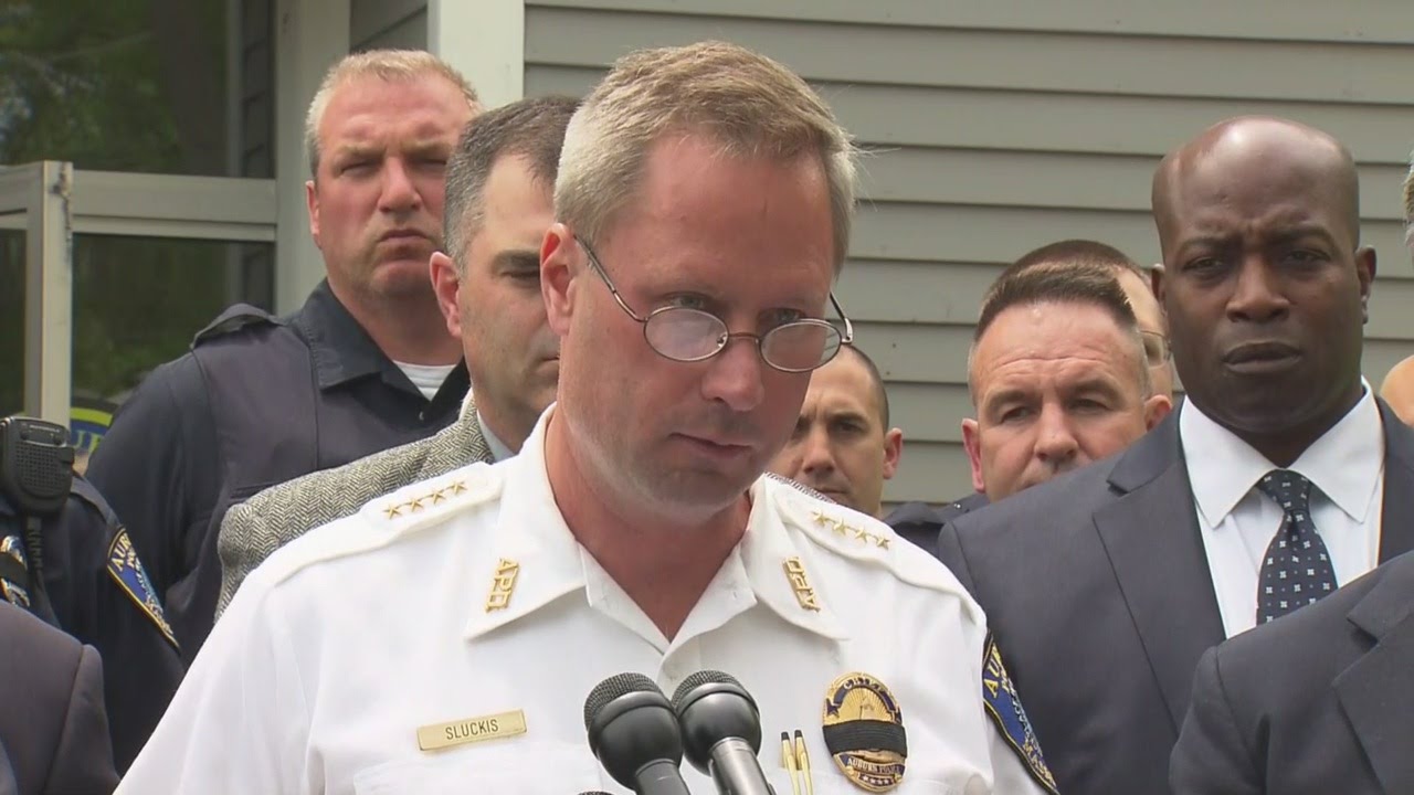 Press Conference On Shooting Death Of Auburn Police Officer - YouTube